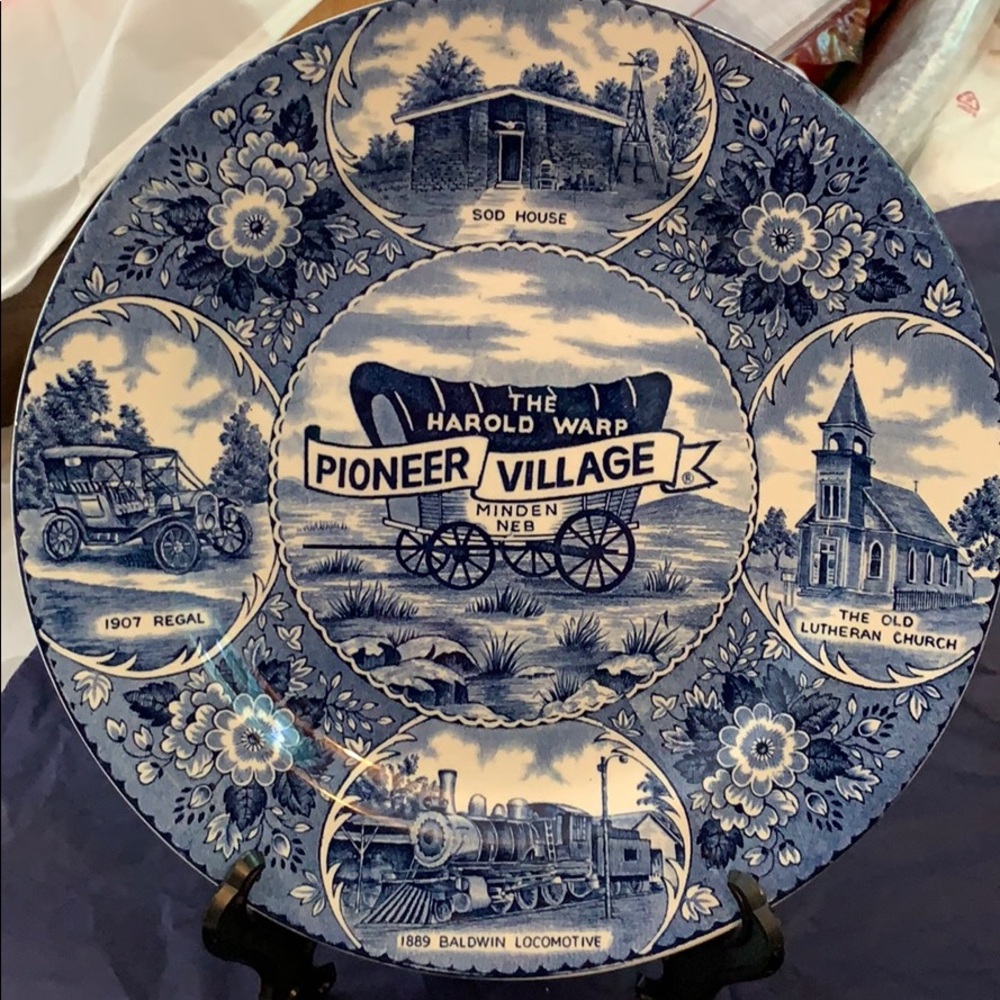 Fine Staffordshire Ware Pioneer Village Minden, NE